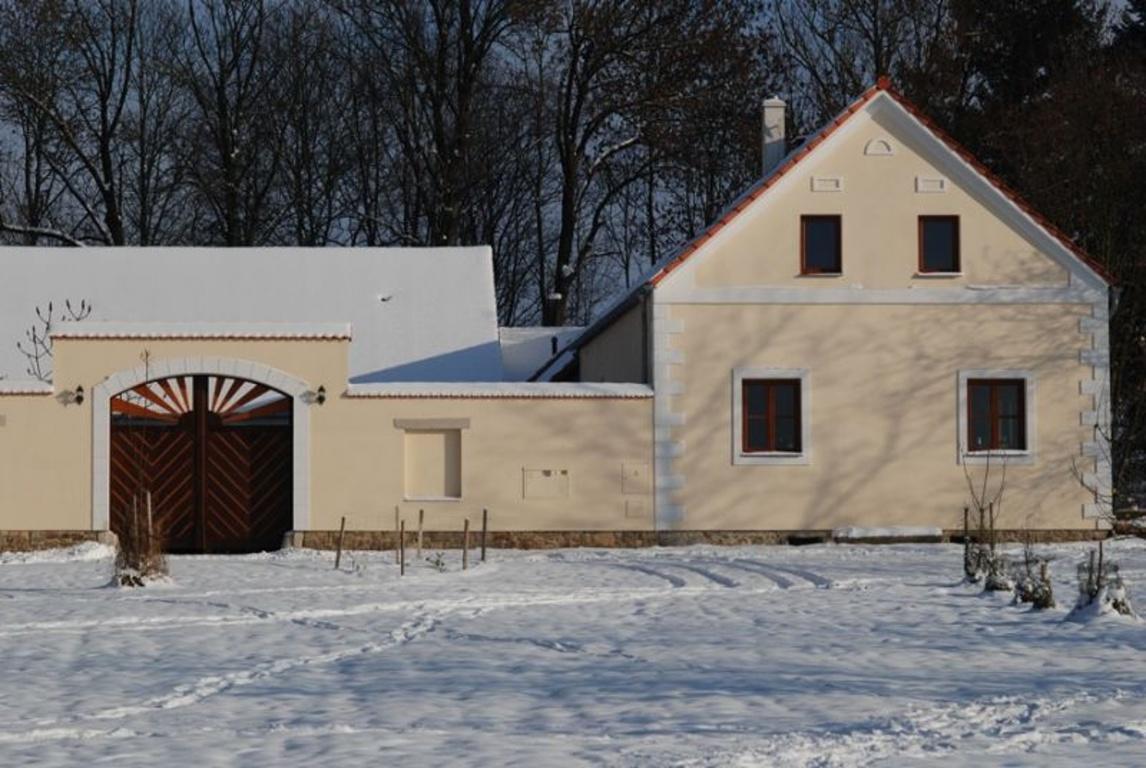 Veverci Dvur Hotel Rosec Esterno foto