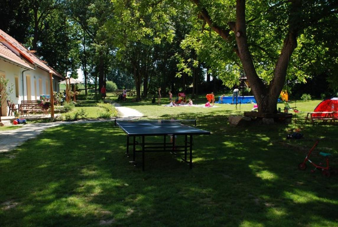 Veverci Dvur Hotel Rosec Esterno foto